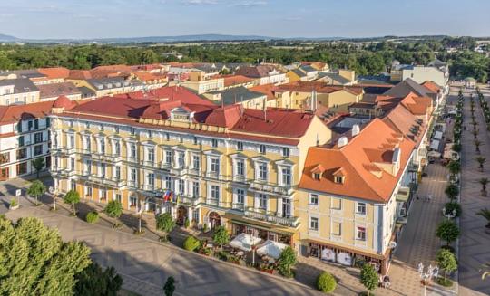 Františkovy Lázně - Lázeňský hotel Savoy - 1