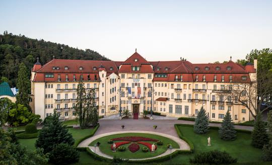 Lázně Piešťany - Spa hotel Thermia Palace - 2