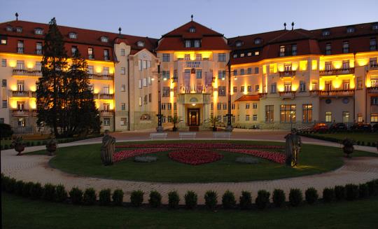 Lázně Piešťany - Spa hotel Thermia Palace - 1