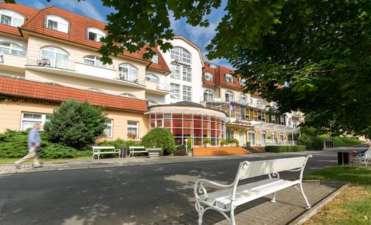 Lázně Luhačovice - Lázeňský hotel Miramare - Komplexní lázeňská kúra na 14 nocí