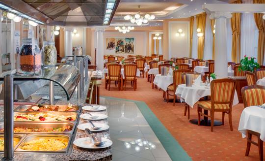 Mariánské Lázně - Hotel Centrální Lázně a Maria Spa - Minikúra